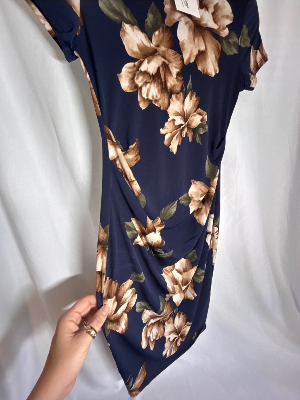 My Bump Maternity Floral Ruched Dress Size Small Navy Blue Short Sleeve NWT - Picture 8 of 10